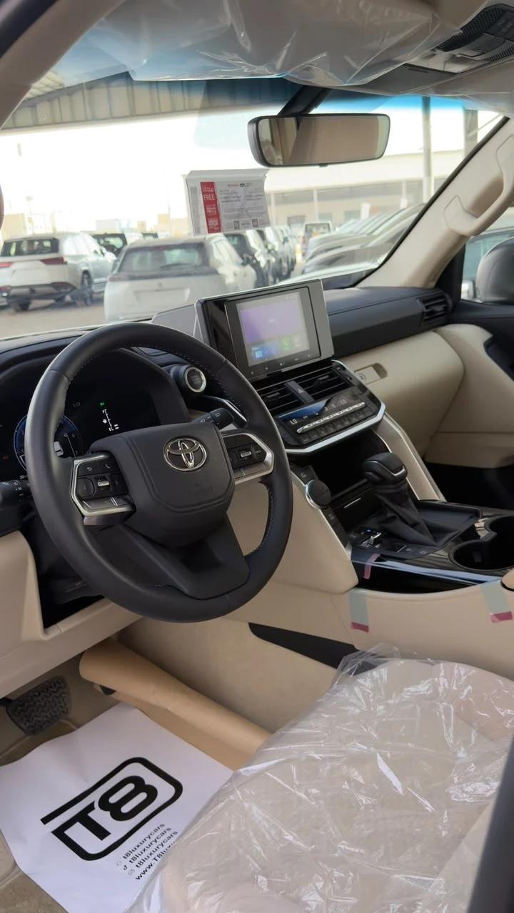 interior image_3