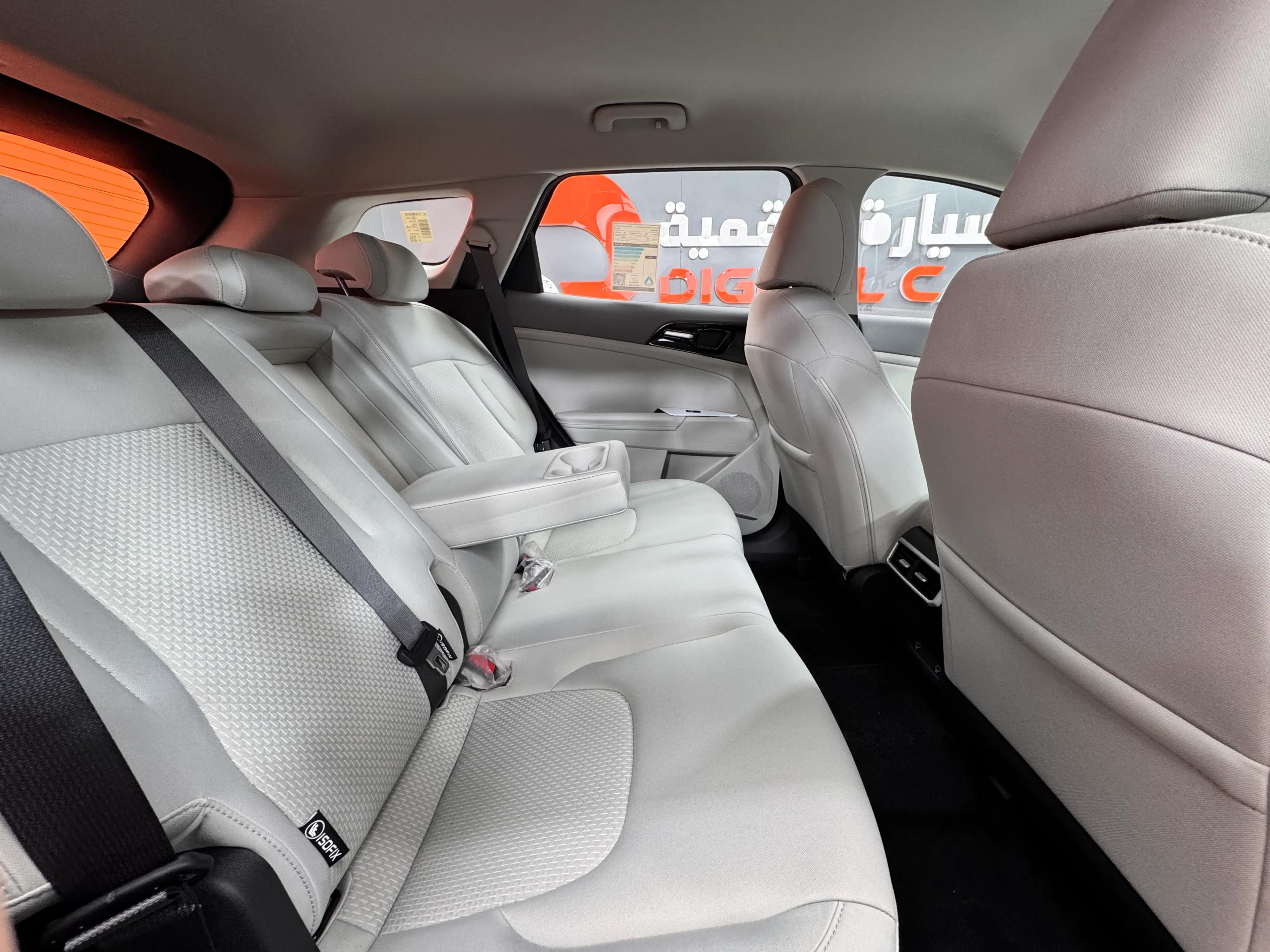 interior frontRight